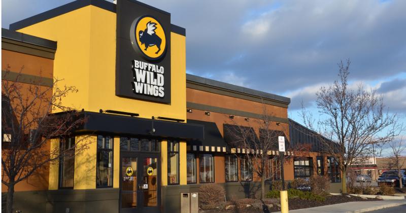 Buffalo Wild Wings restaurant