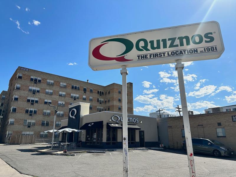 Quiznos first location